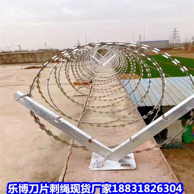 山東鍍鋅刺繩廠家 萊陽防盜刺 萊州防爬刺圍墻
