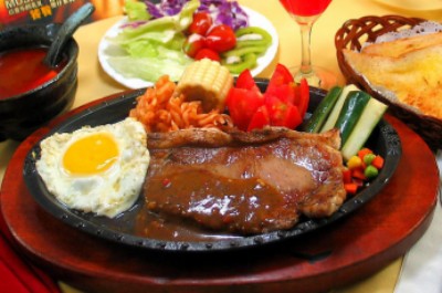 一起來貝塔西牛排西餐廳感受最原汁原味的意式牛排體驗