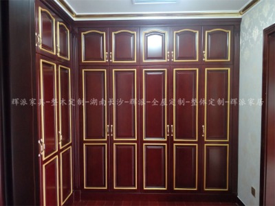 長沙別墅實木家具電話,實木移門,吊軌門訂制工廠設計